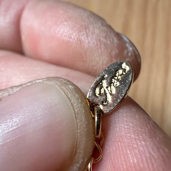 Faux pearl flower chain necklace BUNDLE! 3 for $15 or 4 for $20 - Picture 4 of 7